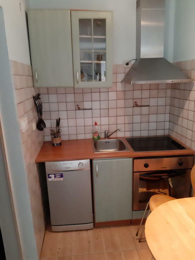 Apartments Lina Karlobag Eksteriør billede